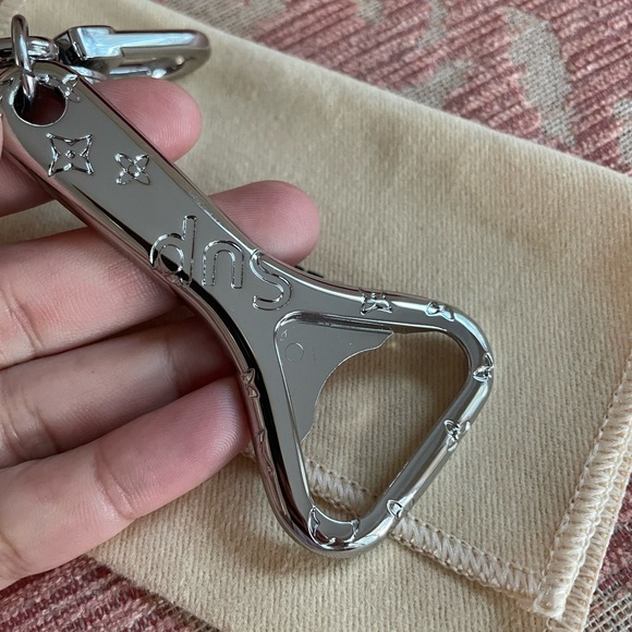 Key holder silver ring / bottle opener - Picture 4 of 7